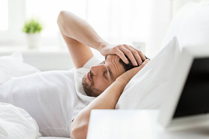 7 Causes of Morning Headaches - شروع یک روز خوب با بالش لایف پیلو